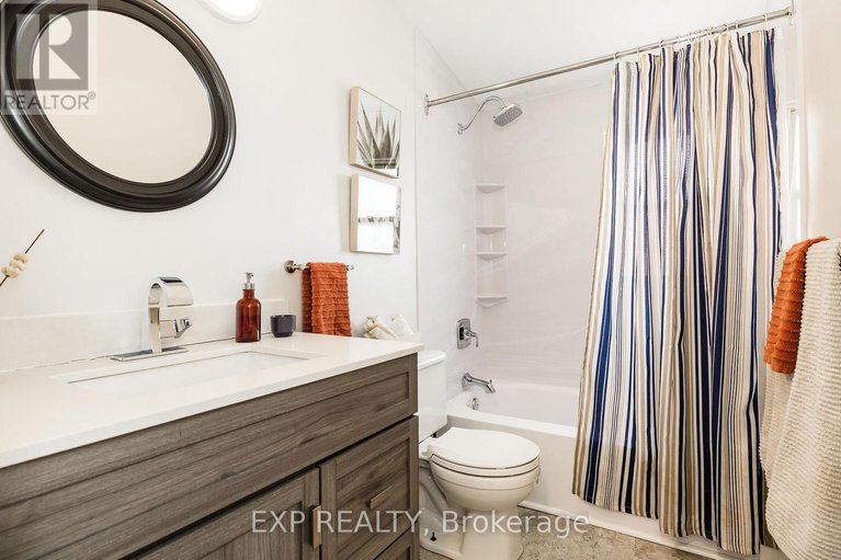 29612594/2196-plesser-street/elmvale-acresurbandale/ottawa/ontario/K1G2X3_20