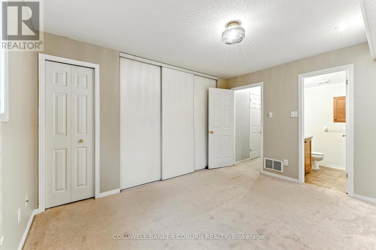 28563592/72-130-berrigan-drive/longfields/ottawa/ontario/K2J0J3_28