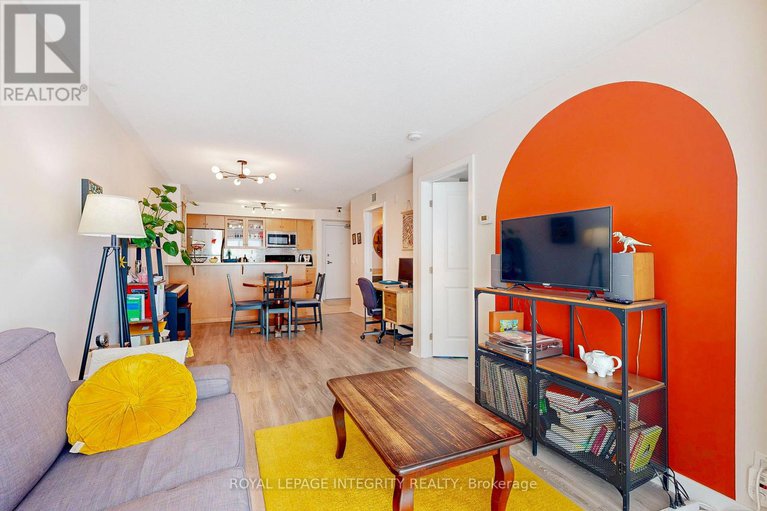 28669857/203-138-somerset-street-w/ottawa-centregolden-triangle/ottawa/ontario/K2P0A3_14
