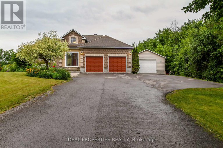 28676029/208-pine-ridge-drive/beckwith-twp/beckwith/ontario/K7C3P2_2