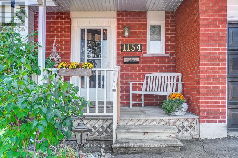 28961792/1154-brookfield-road-e/brookfield-gardens/ottawa/ontario/K1V6H7_3