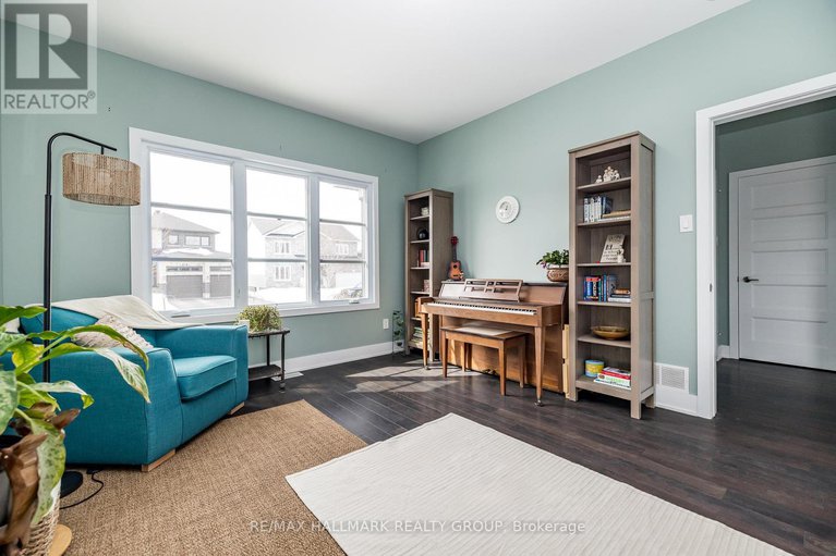 28347410/87-cobblestone-drive/village-of-russell/russell/ontario/K4R0B2_9