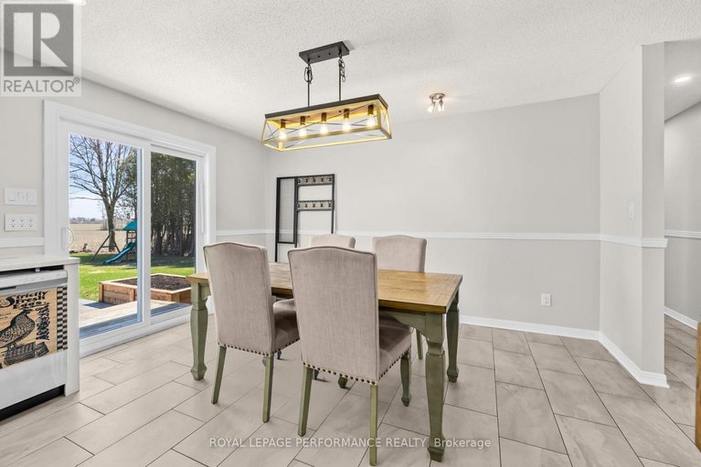 29645047/1547-st-jacques-road/russell-twp/russell/ontario/K0A1W0_16