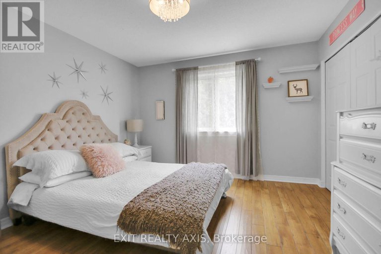 28610864/155-longshire-circle/longfields/ottawa/ontario/K2J4L2_30