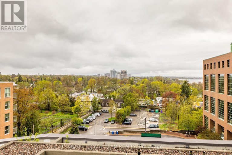 28822814/709-485-richmond-road-n/westboro-west/ottawa/ontario/K2A3W9_34