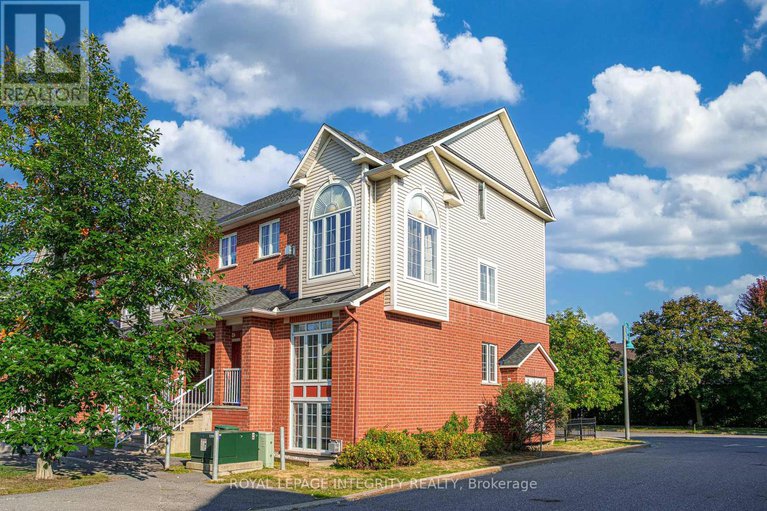 28891064/140-70-edenvale-drive/beaverbrook/ottawa/ontario/K2K3N6_3