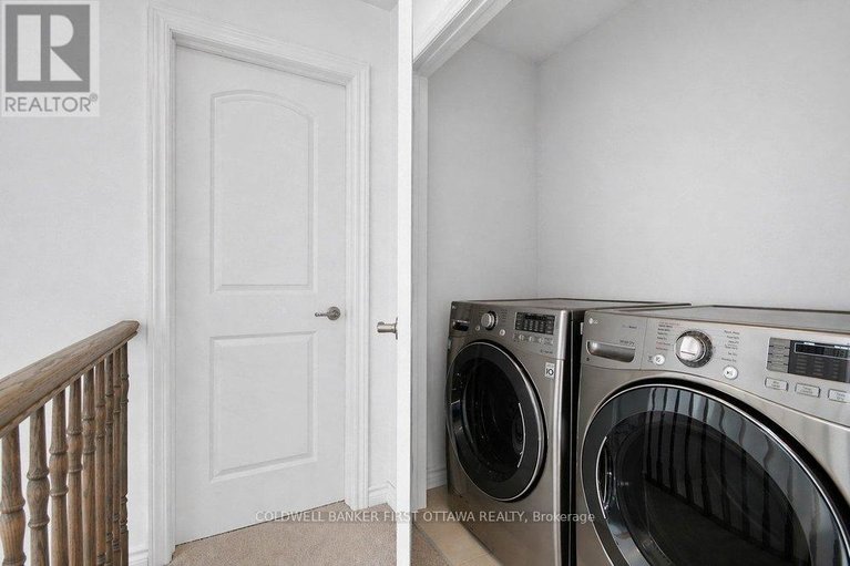 29649584/4852-abbott-street-e/emerald-meadowstrailwest/ottawa/ontario/K2S1E7_19