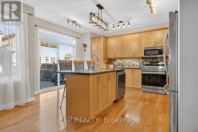 29046871/202-mistral-way/stittsville-north/ottawa/ontario/K2S0G6_16