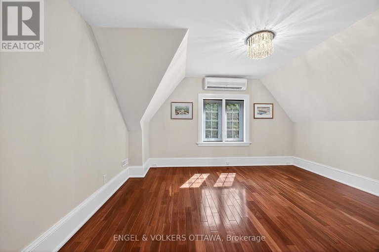 28738761/233-strathburn-street/almonte/mississippi-mills/ontario/K0A1A0_33