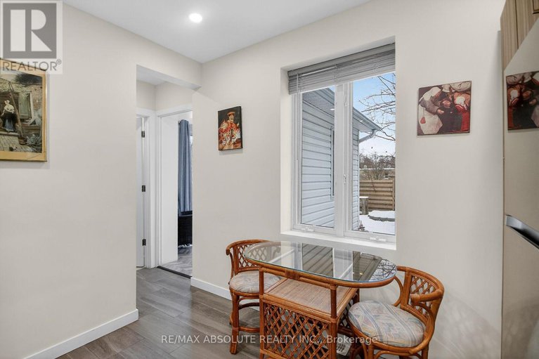 29171817/147-longpre-street/vanier/ottawa/ontario/K1L7J5_9