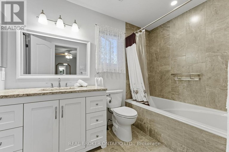 28843559/6-candow-crescent/stittsville-north/ottawa/ontario/K2S1K7_24