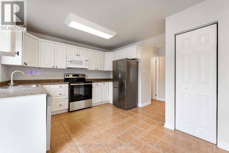 29025910/1474-shawinigan-street/fallingbrookridgemount/ottawa/ontario/K4A2M8_12