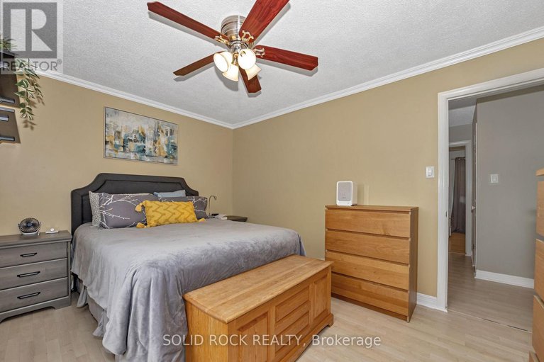 28656205/37-grenadier-way/longfields/ottawa/ontario/K2J4L3_18