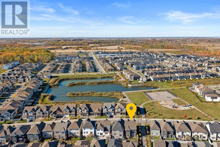 29014384/149-celestial-grove/half-moon-bay/ottawa/ontario/K2J6R6_4