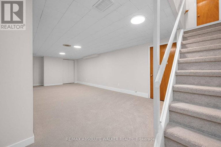 28940164/917-rand-avenue/riverside-park-south/ottawa/ontario/K1V6X3_36