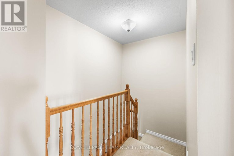 28491802/116-pennant-avenue-e/half-moon-bay/ottawa/ontario/K2J5W6_35