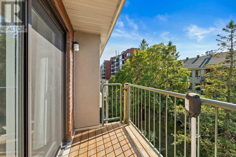 28881417/12-crispin-private/manor-park/ottawa/ontario/K1K2T8_22