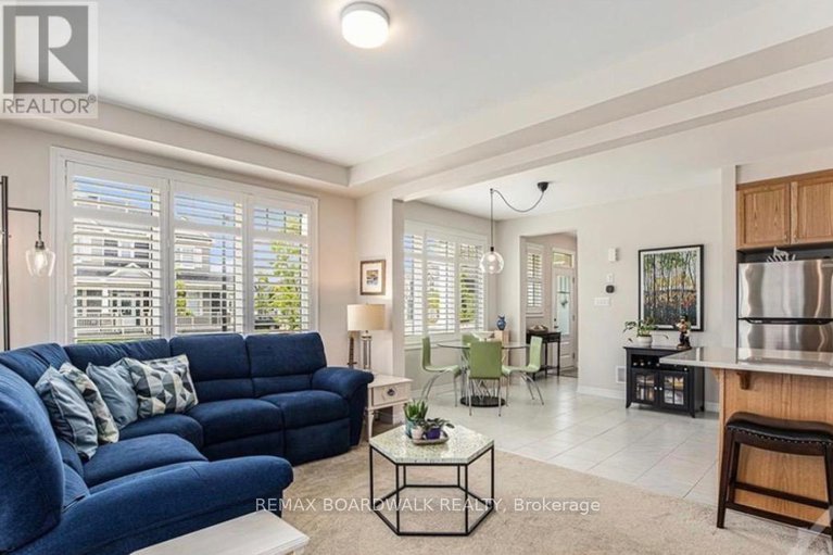 29433241/741-derreen-avenue/stittsville-north/ottawa/ontario/K2S2Y9_5