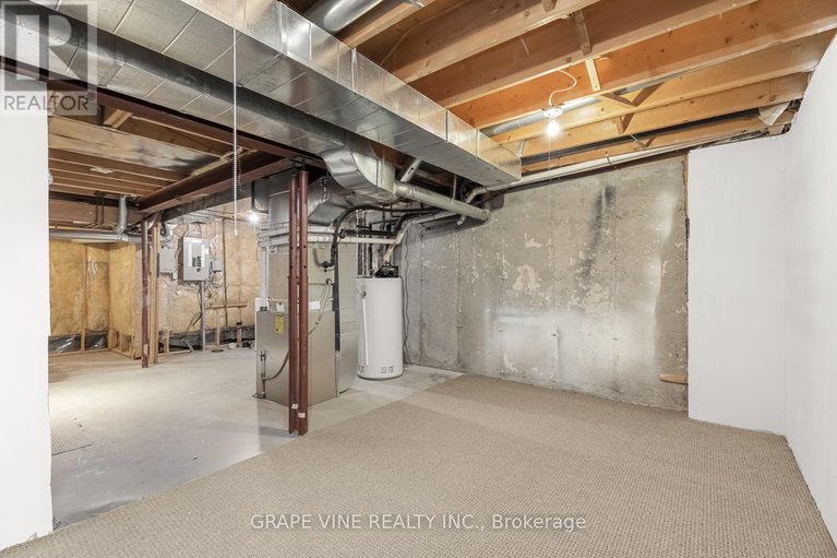 28039970/430-lawler-crescent/chatelaine-village/ottawa/ontario/K4A3Y3_31