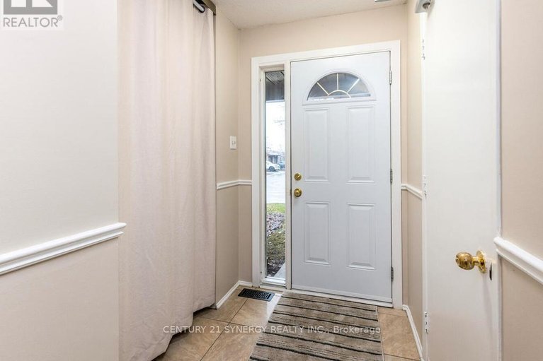 29610480/16-71-clarkson-crescent/katimavik/ottawa/ontario/K2L3C9_2