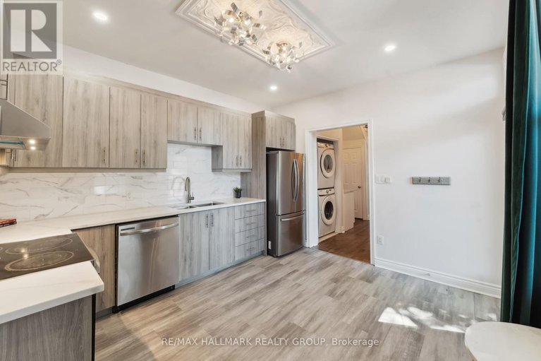 28383453/322-booth-street/west-centre-town/ottawa/ontario/K1R7K2_15