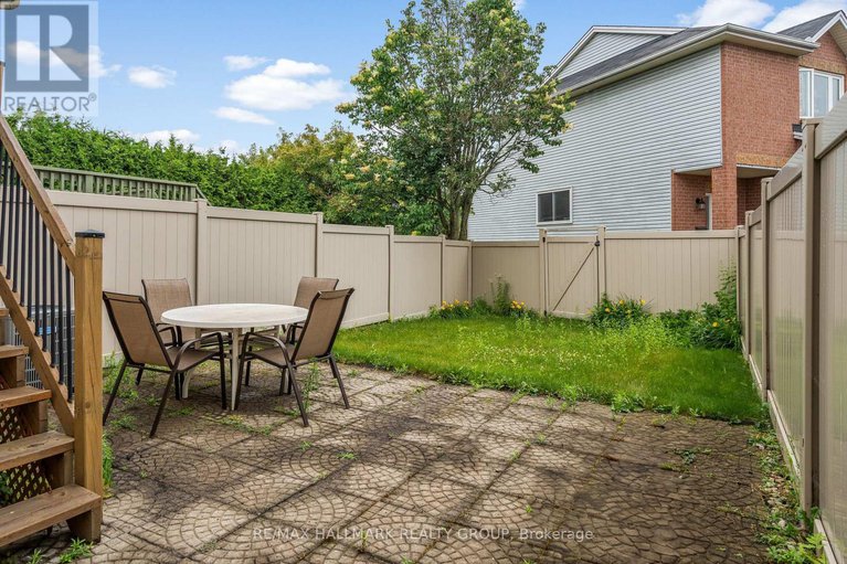 29060458/1567-cedar-mills-road/chateauneuf/ottawa/ontario/K1C7L9_38