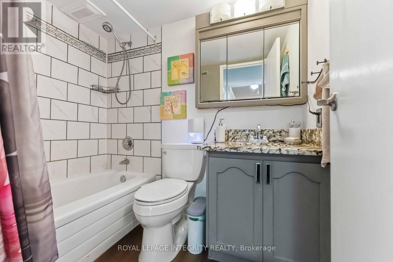 29650529/1506-158-b-mcarthur-avenue/vanier/ottawa/ontario/K1L8C9_22