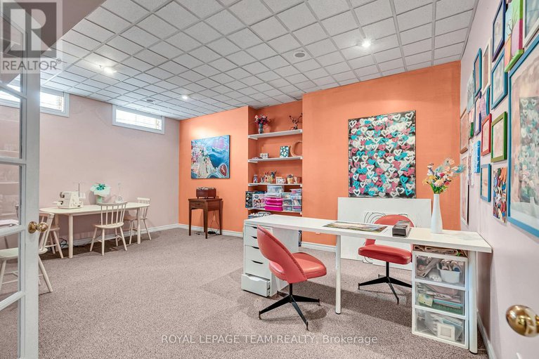 28078826/1345-potter-drive/manotick-village-manotick-estates/ottawa/ontario/K4M1C6_41
