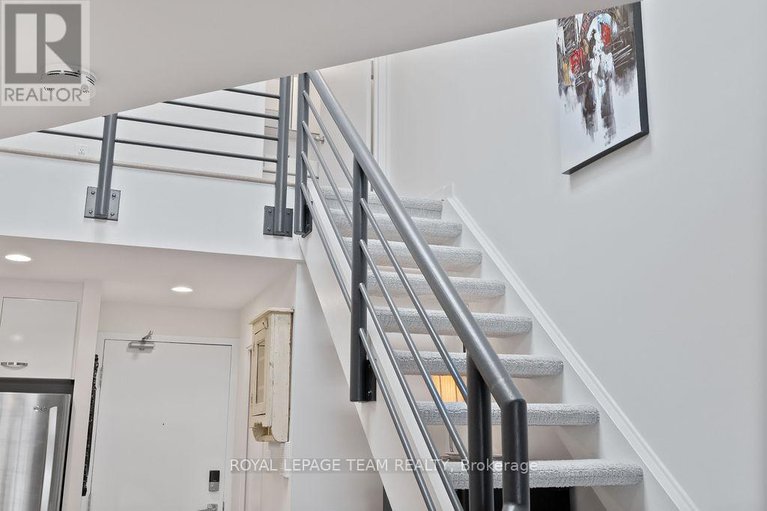 28678301/26-202-st-patrick-street/lower-townbyward-market/ottawa/ontario/K1N5K3_21