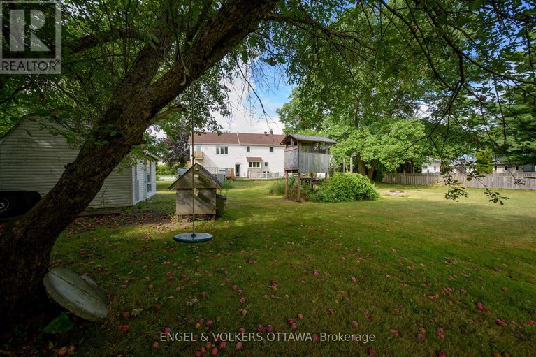 28821513/6258-richmond-road/south-of-fallowfield-road/ottawa/ontario/K0A2Z0_47