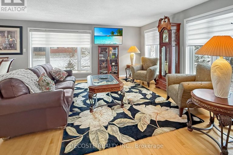 29501033/6298-maclean-court/south-glengarry-lancaster-twp/south-glengarry/ontario/K0C1E0_14