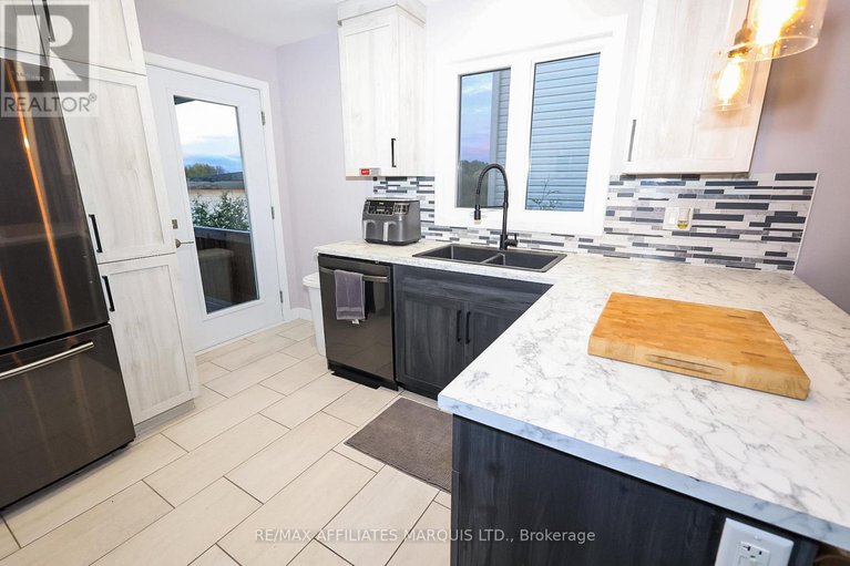 29031887/310-moisson-street/embrun/russell/ontario/K0A1W0_10