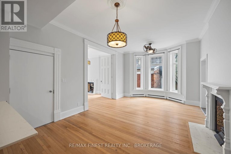 29319562/10-victoria-avenue/brockville/brockville/ontario/K6V2B1_7