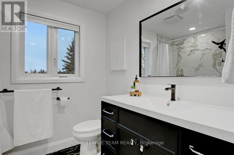 29056031/6155-piperville-road/carlsbad-springs/ottawa/ontario/K0A1K0_21