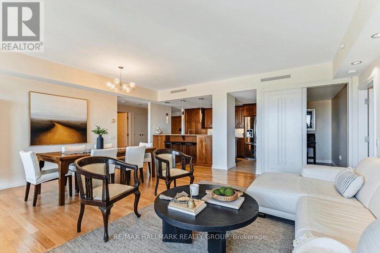 28613600/1404-90-george-street/lower-townbyward-market/ottawa/ontario/K1N0A8_20