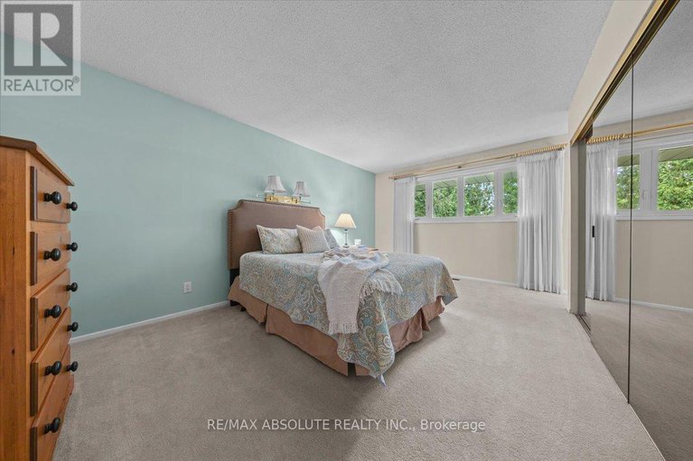 28757860/22-banting-crescent/beaverbrook/ottawa/ontario/K2K1P4_23