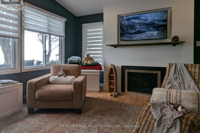 28308455/20586-old-montreal-road/lancaster/south-glengarry/ontario/K0C2C0_2