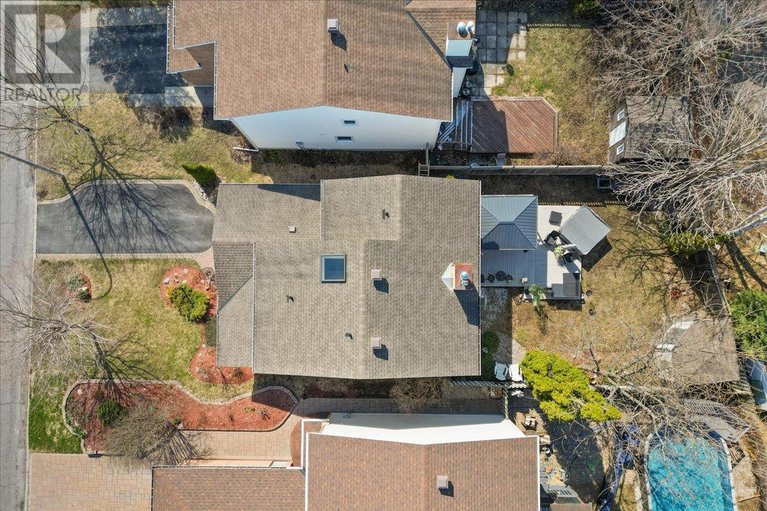 29646318/1594-meadowfield-place/chapel-hill/ottawa/ontario/K1C5V6_42