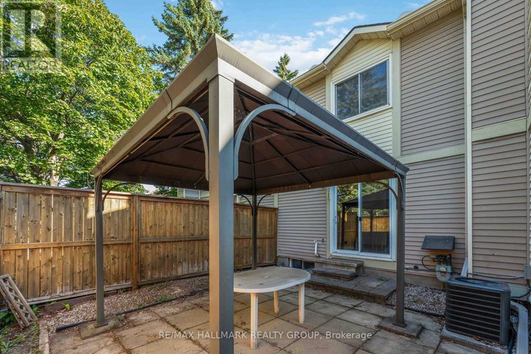 28859547/447-canotia-place/fallingbrookpineridge/ottawa/ontario/K4A2K1_36