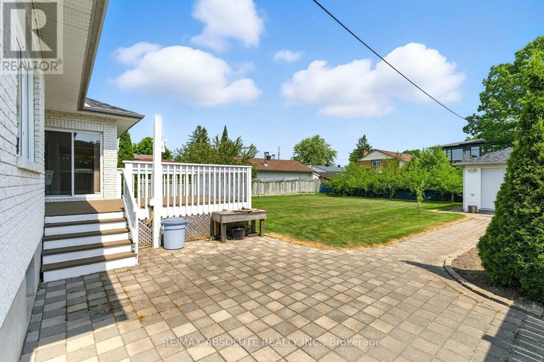 29034266/1513-apeldoorn-avenue/carleton-heights/ottawa/ontario/K2C1V2_44