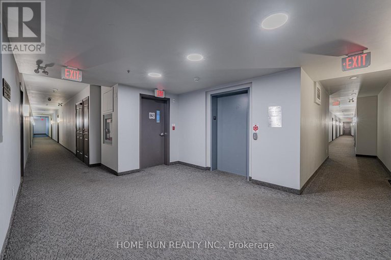 28801243/210-429-kent-street/ottawa-centre/ottawa/ontario/K2P1B5_18