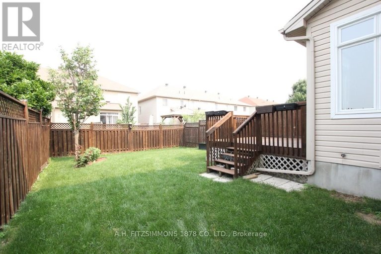 29612921/361-glenbrae-avenue/morgans-grantsouth-march/ottawa/ontario/K2W0C2_24