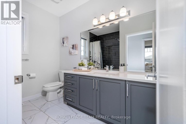 28940722/792-cappamore-drive/half-moon-bay/ottawa/ontario/K2J6V6_32