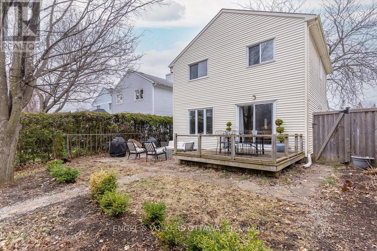 28213962/2756-wyldewood-street/emerald-woodssawmill-creek/ottawa/ontario/K1T2S4_35