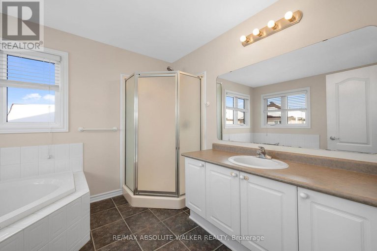 29397821/56-vermont-avenue/barrhaven-east/ottawa/ontario/K2G6M1_30