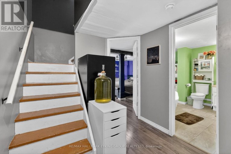 29566260/10-6265-castille-court/convent-glen-south/ottawa/ontario/K1C1X4_35