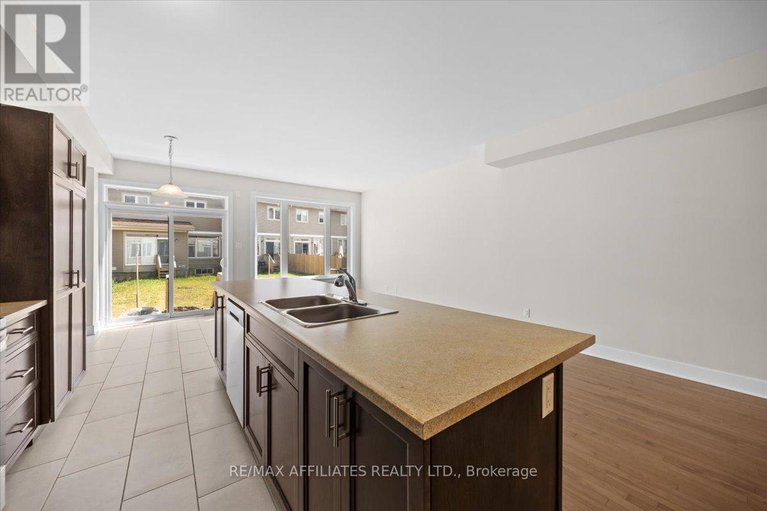 28834451/102-hurdis-way/carleton-place/carleton-place/ontario/K7C0L5_11