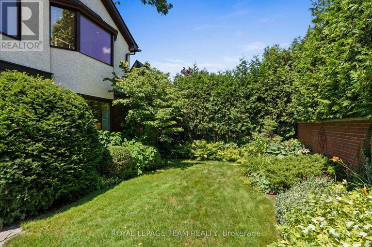 28653090/603-edison-avenue/mckellarhighland/ottawa/ontario/K2A1V6_44