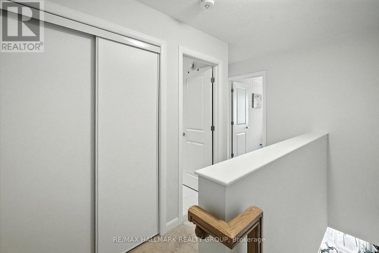 28635890/702-confluence-walk/avalon-west/ottawa/ontario/K4A5M6_19