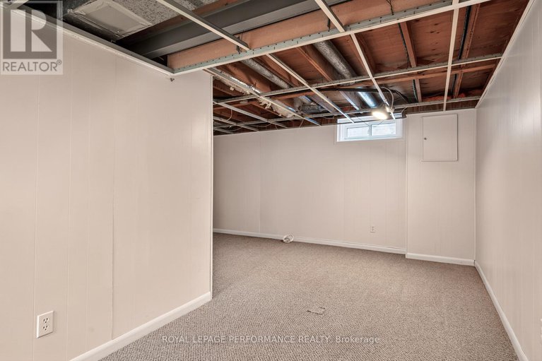 29036688/118-176-woodfield-drive/tanglewood/ottawa/ontario/K2G3W8_31